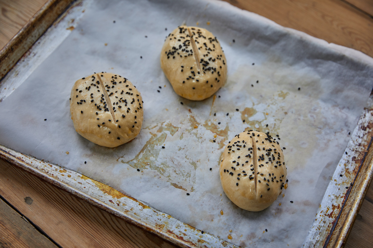 dirty burger buns